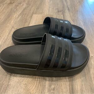 Adidas Adilette platform slides black Women’s 10 Sandals Shoes Summer Slide